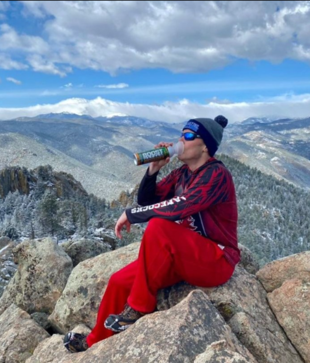 Loving this photo from @TailgatingChall using Boost SPORT Orange at high altitude in Drake, Colorado! 🌄

#boostoxygen #oxygen #altitude #highaltitude #elevation #breathe #breathing #outdoors #hiking #mountainclimbing #portableoxygen #oxygentank #justbreathe #breatheitin
