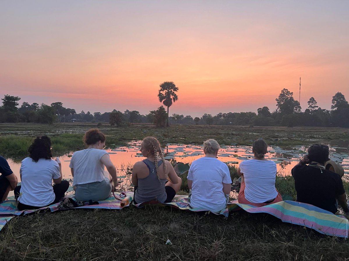 Springboard_UK's tweet photo. The #SpringboardTrek is well underway! Take a look at what they've been up toβ¦π
They have now successfully completed the community project, where they helped with the construction of eco bungalows π
Show your support for our trekkers: https://t.co/MqU8k6Kx7q https://t.co/B2sJC17jDH