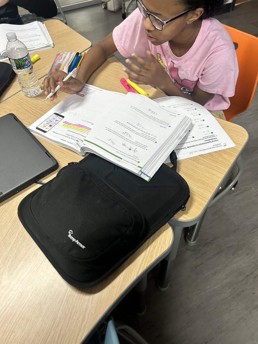 Loved how after their 1st read, the scholars in Mr. Parra’s 1st Block instantly grabbed highlighters to mark the most important information in the problem. When it became time to “Try-It” nearly every scholar was ready to engage with the problem independently. @CurriculumAssoc
