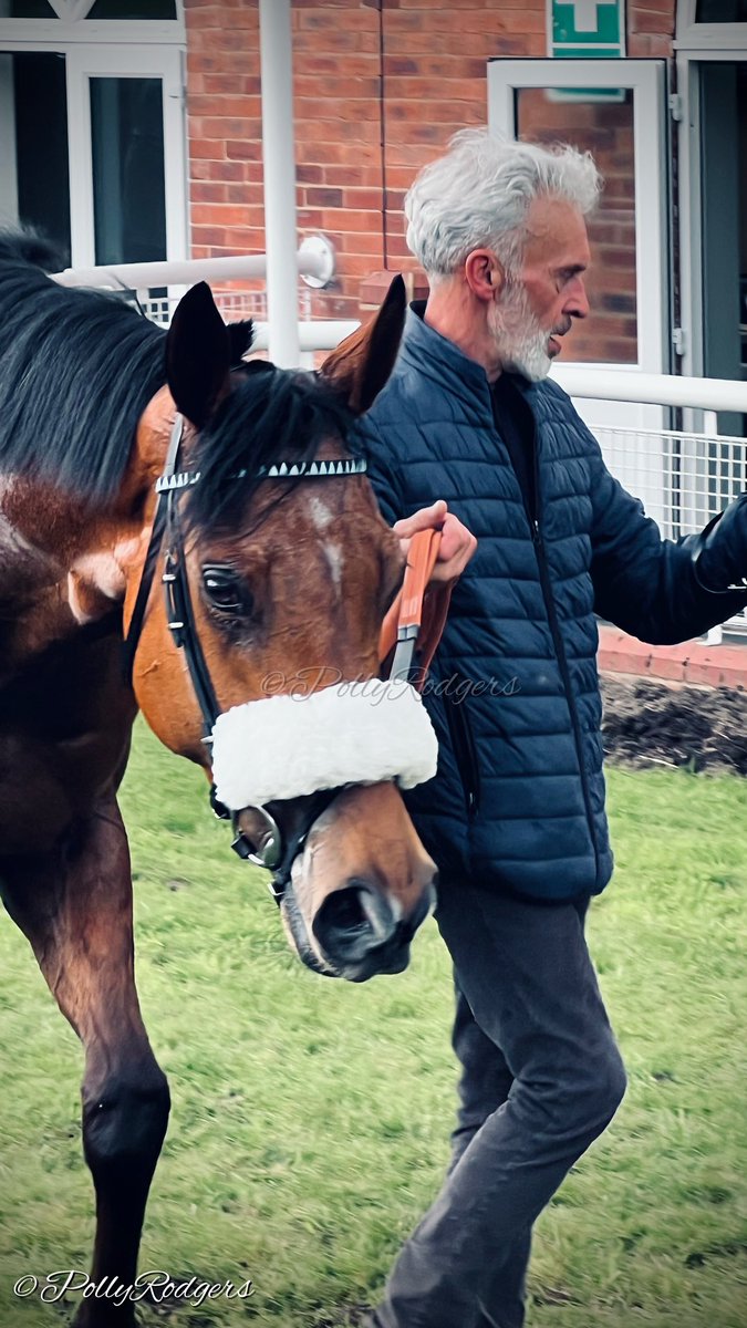 Giselles Defence for Crown Racing backed up his recent promising debut for the yard @NottsRacecourse by comfortably landing the @The_NHC Handicap @ponteraces under substitute rider @CliffordleexLee 🏇 👉 bit.ly/30sz3Oy 📷 @PollyRodgers