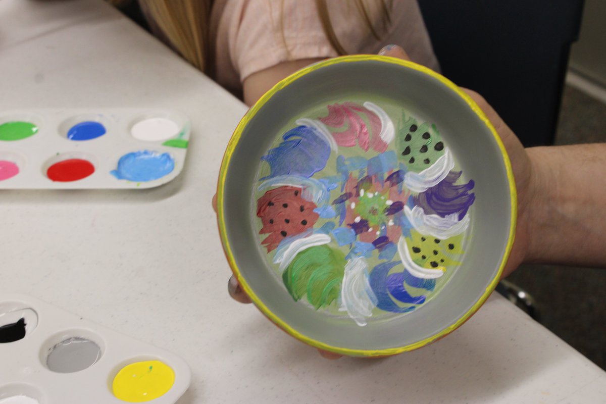 Today, Adult Crafters at our Hickory Corner Branch painted bright and colorful terracotta saucers.

#adultcraft #Hickorycornerbranch #mcls #njlibraries