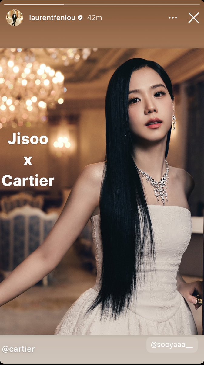 Laurent Feniou, London based Cartier Managing Director shared an IG story/post with JISOO! 

#JISOO
#JISOOxCartier