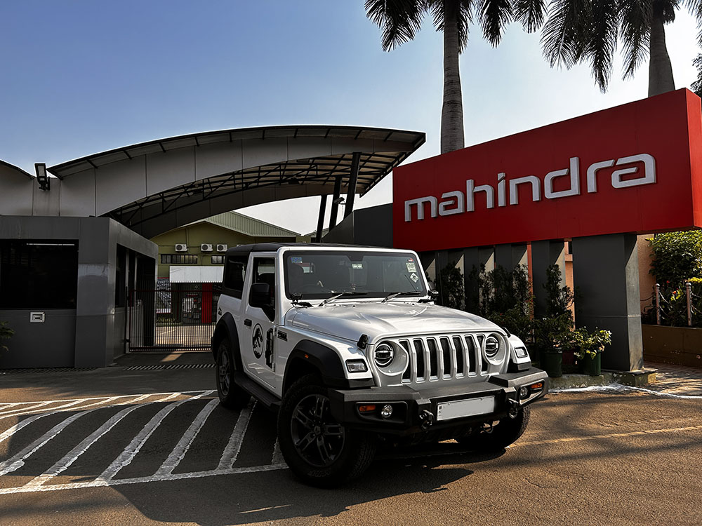 Had the chance to visit the @Mahindra_Auto Nashik plant for the #3XO launch. Decided to drive down from Mumbai in my #MahindraThar . Quite a special feeling to take its birth place. Posing at the plant entrance. @anandmahindra @Mahindra_Thar @BosePratap