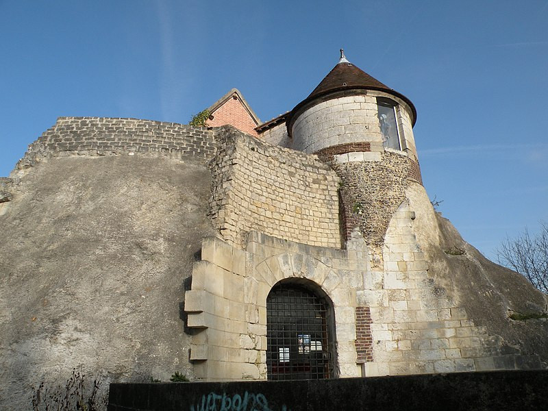 Tour Boileau à #Beauvais (#Oise) Construction 4e quart XVe siècle. Tour Boileau : inscription par arrêté du 5 avril 1930, rectifié par arrêté du 20 mai 1930. Suite 👉 monumentum.fr/monument-histo… #Patrimoine #MonumentHistorique