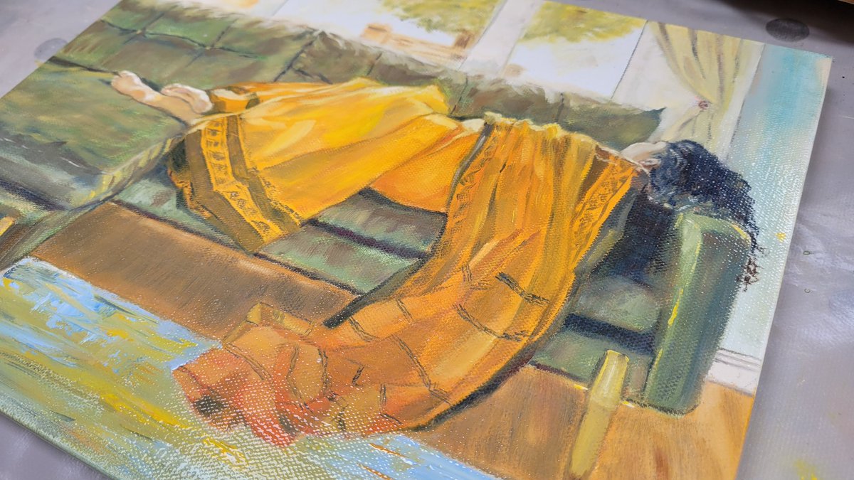 A coat of varnish before I pack her off!
❤️
#figurative #painting #oilpainting #saree