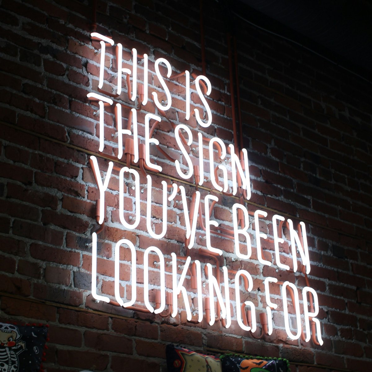 Stop searching for a sign and start taking action! Radar development is ready to bring your digital dreams to life, whether it's a sleek app or an eye-catching website. 🎨
#DigitalDreams #RadarDevelopment #DigitalSolutions #webdev #AI #appCreation #teamradar