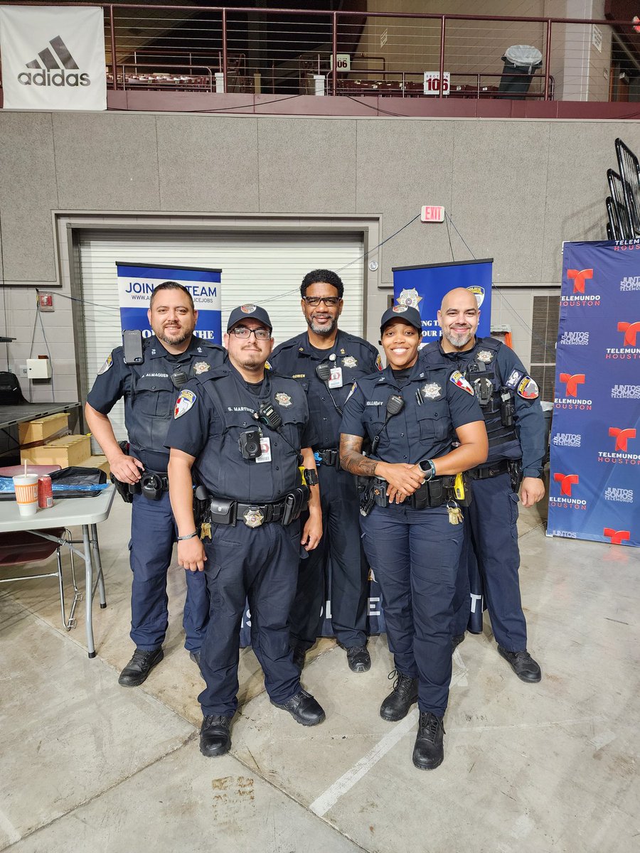 Thank you to @AldinePolice for always being an important partner with the Multilingual Department and our families. @delgadong94 @Aldine_Bil_ESL @paulscordova @AldineISD #TheDepartment #FestivalDePrimavera2024 #ParentLeadershipAcademy #UnityInCommunity