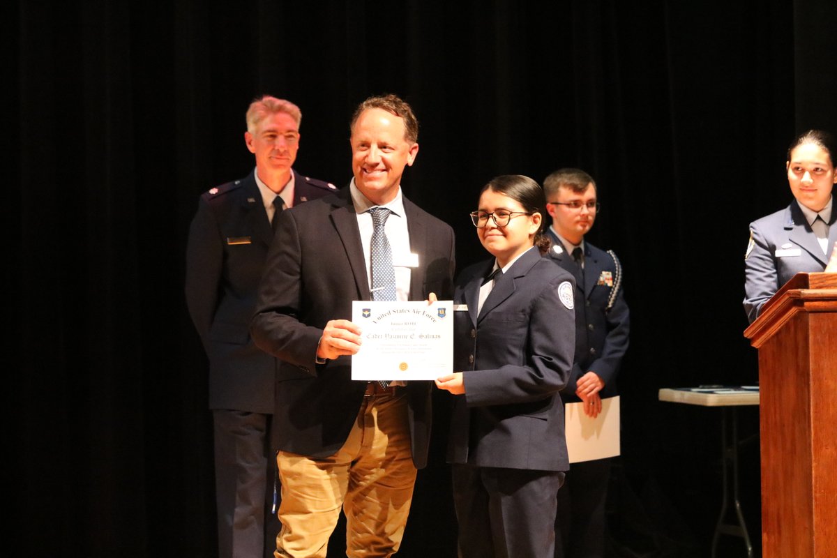 🎖 Tivy Air Force JROTC Awards Ceremony

The @TIVYHS Air Force Junior ROTC program held their year-end awards ceremony, where cadets were recognized with medals, ribbons and certificates for all their hard work, dedication and accomplishments throughout the school year. (1/2)