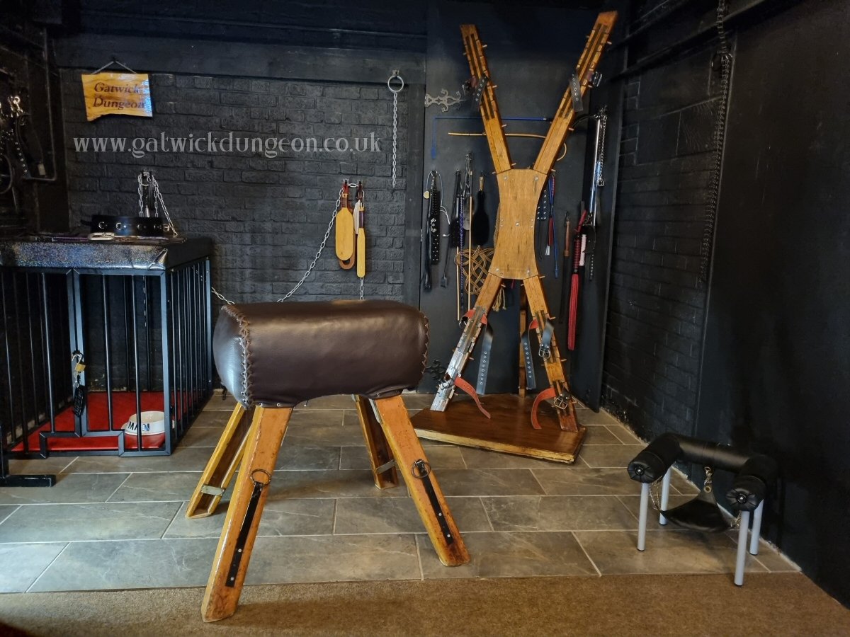 Will you give in to the temptation of the Gatwick Dungeon?? gatwickdungeon.co.uk 

#dungeonhire #gatwickdungeon #adultfun #playspace #privatehire