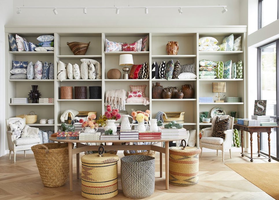 Schumacher Opens Showroom and Boutique in Charlotte, North Carolina - Charleston Daily - bit.ly/3weYuDs

#CharlotteNC #Charlotte #HomeFurnishings #HomeDesign #Schumacher #CharlestonDaily 
@SchumacherHomes