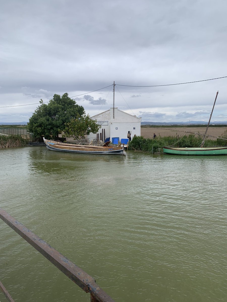 El #PaísValencià no s’acaba mai! 🫶

*Bé, l’Albufera està en perill gràcies a PP, PSOE i VOX i el seu pacte per ampliar el port de València🤯