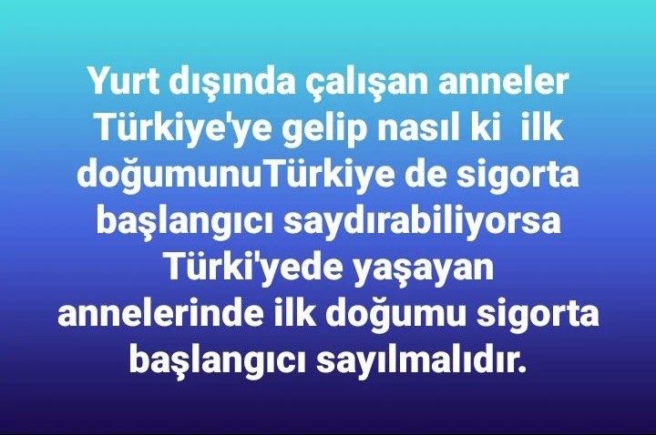 @ayyuceturkestas @csgbakanligi @isikhanvedat @MahinurOzdemir @tcailesosyal @memetsimsek @sadirdurmaz Yetkililerin,siyasetçilerin #AnnelerGünü mesajları için sosyal medya üzerinden gösterdikleri hassasiyeti gerçek hayatta da #CanlaBaşla yansıtması dileğiyle
Sadece sözde değil eylemde de ifa edilmeli
#ŞartsızDoğumBorçlanma ve
#AnnelereYıpranmaPayı verilmeli
#EmekveDayanışmaGünü