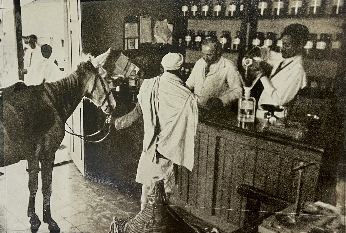#ThrowbackThursday: Explore the long-standing relations between  🇪🇹 🇫🇷 with the #EmbassyArchives. This week, discover what appears to be a pharmacy.