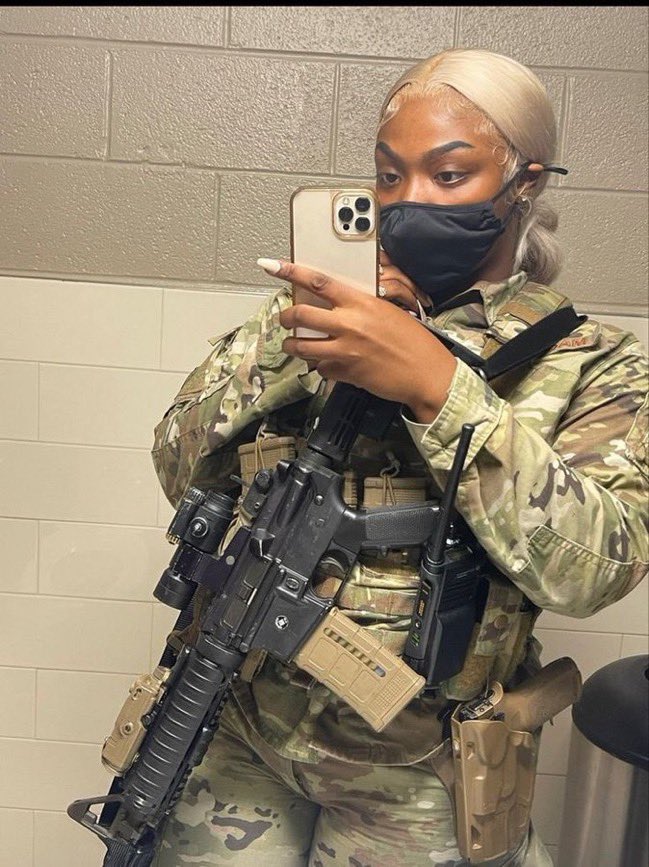 As a guy ,can you date a military girl?