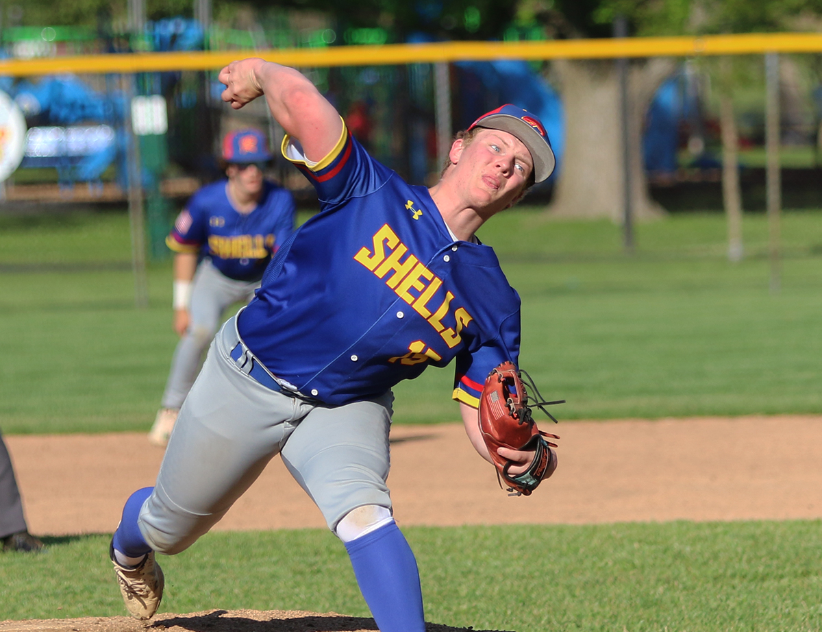 Almost perfect: Riebeling's no-hitter helps Columbia blank Roxana thetelegraph.com/sports/article… via @altontelegraph