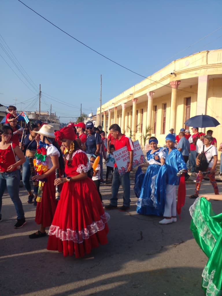 Gran fiestas de los trabajadores en nuestro municipio Caibarien #Viva1demayo #PorCubaJuntosCreamos