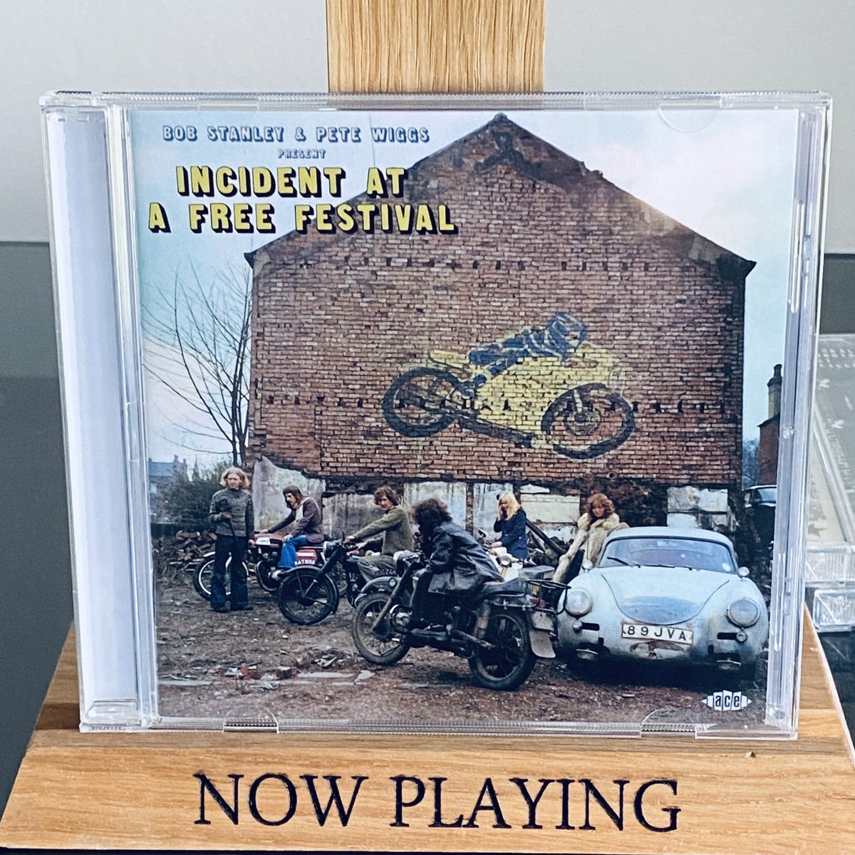 Just picked up another Stanley/Wiggs curated compilation “Incident at a Free Festival” Late 60s early 70s selection of cuts from the well known and not so well known Absolute treasures these comps