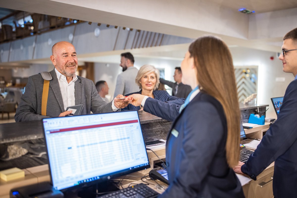 The hospitality industry continues to strive to enhance the guest experience. @Lodging Magazine explores 5 tech trends that are shaping the future of hospitality. Learn more: lodgingmagazine.com/5-tech-trends-…     #HospitalityTech