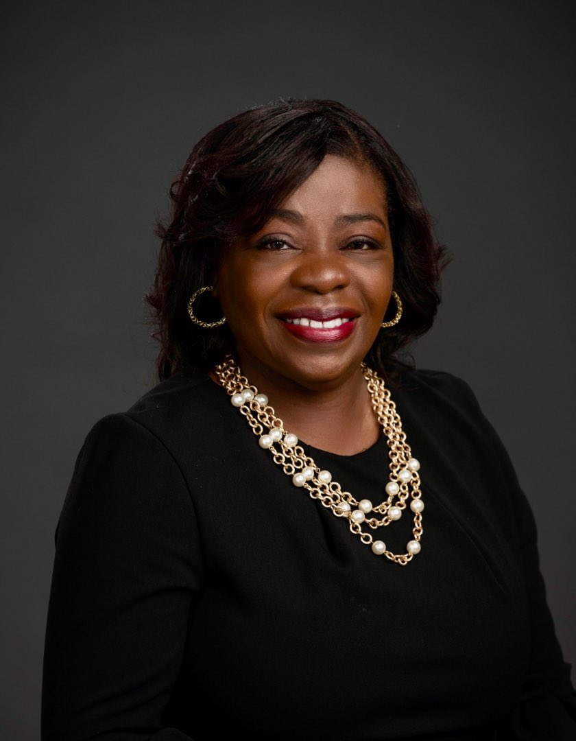 Happy National Principals Day to the best  Principal ever @whiteconstance1 ! 🎉Thank you for all your hard work and dedication ! Your hard work never goes unnoticed 💗 @Hill_AISD loves you ! ❤️ 
#MyAldine @AldineISD