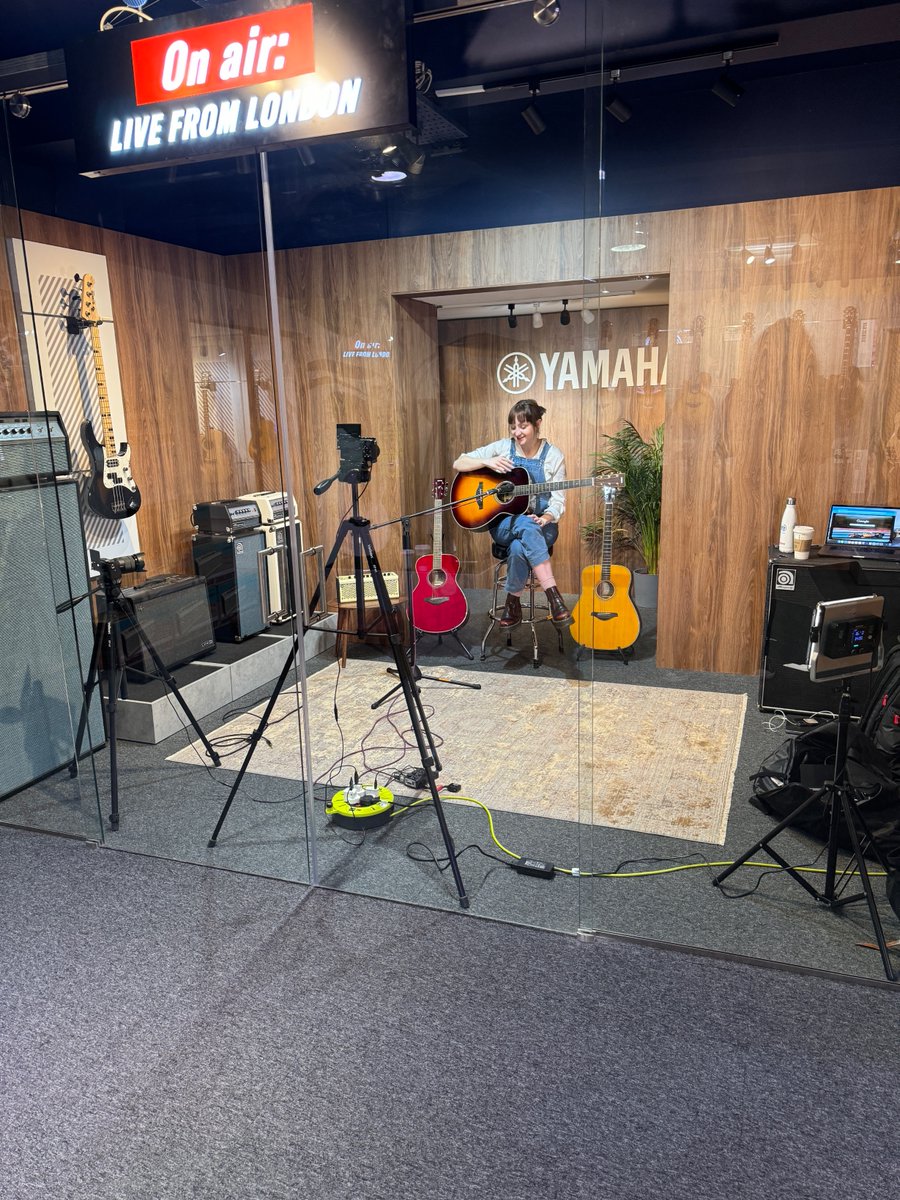 We've been busy in London the last couple of days hanging out with the fantastic crew at @YamahaMusicLDN and @YamahaGuitars at FOMO London Studios and at their fantastic Yamaha Showroom in Soho. We've got plenty of great content coming soon.. 🤘 Massive thank you to Yamaha!