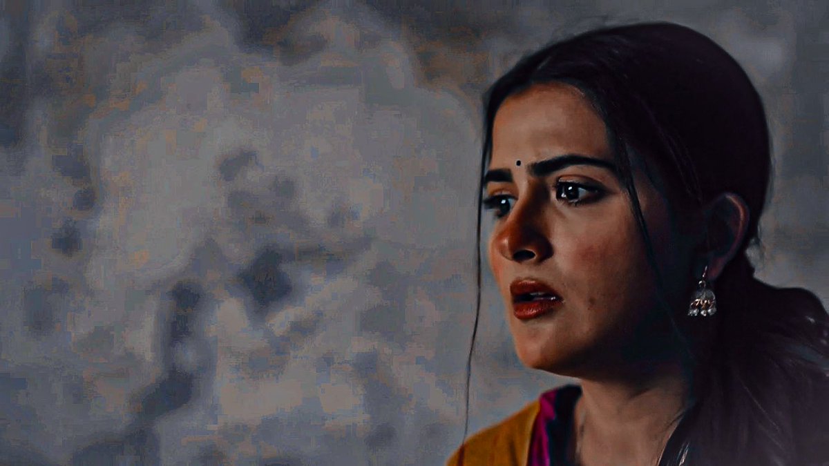 Deba's performance in today's episode was the highlight for me.Her portrayal of Krishna's emotional turmoil as she witnesses her brother's condition was incredibly moving 👌✨ #DebattamaSaha #KrishnaMohini