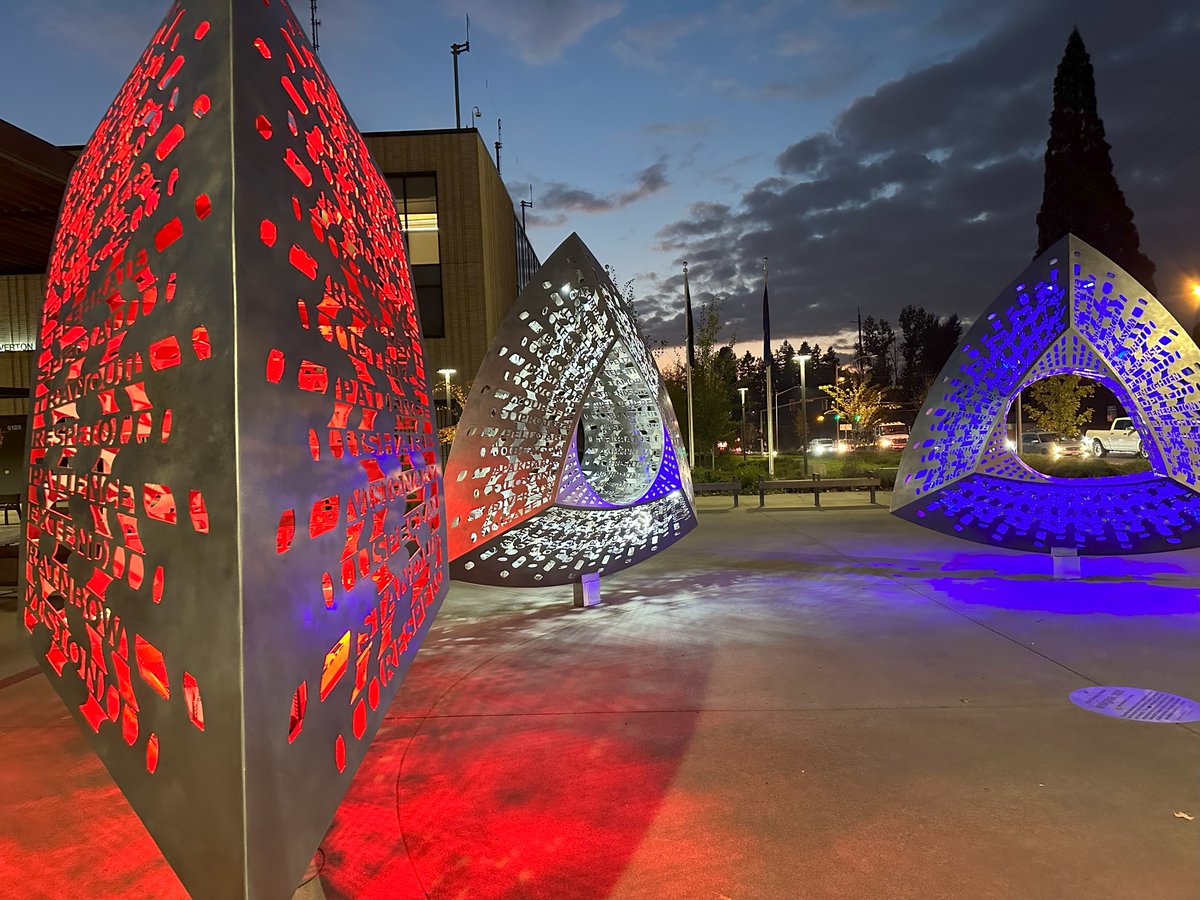The city honors federal holidays by changing the Insignia sculpture colors at the Public Safety Center. This month, the lights will be red, white, and blue for Memorial Day. Learn about this holiday at BeavertonLibrary.org.