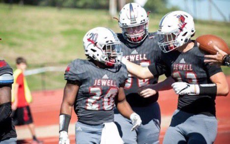 After a great conversation with @CoachBethany I am beyond blessed to receive an offer from @JewellFootball  @CoachAmbroson 🔴⚫️ #GoCardinals #DefendTheNest