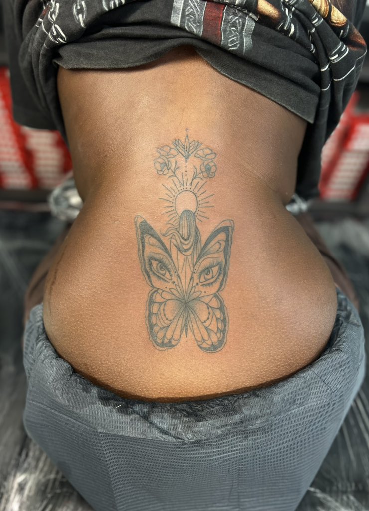 Dapertattoostudio 0714437710
##tattoosinnairobi
#tattoosinafrica #tattoosinmombasa #diani
#lamu #watamu #dapertattoo #dapertattos
#dapertattoostudionairobi #google
#tattooshopsnearme #tattooshopsnairobi #tattoo