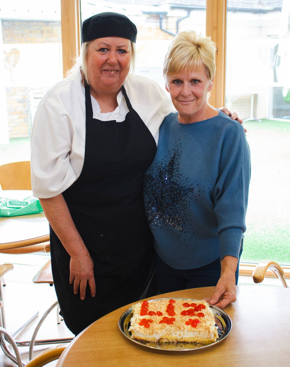 Our Bistro team know that having what you fancy can make all the difference 💜

Chef Diane, pictured here with Liz's mum, knows how much patient Liz enjoys the Manchester tart whenever it's on the menu. Today she whipped up this very special, personalised surprise 🍒