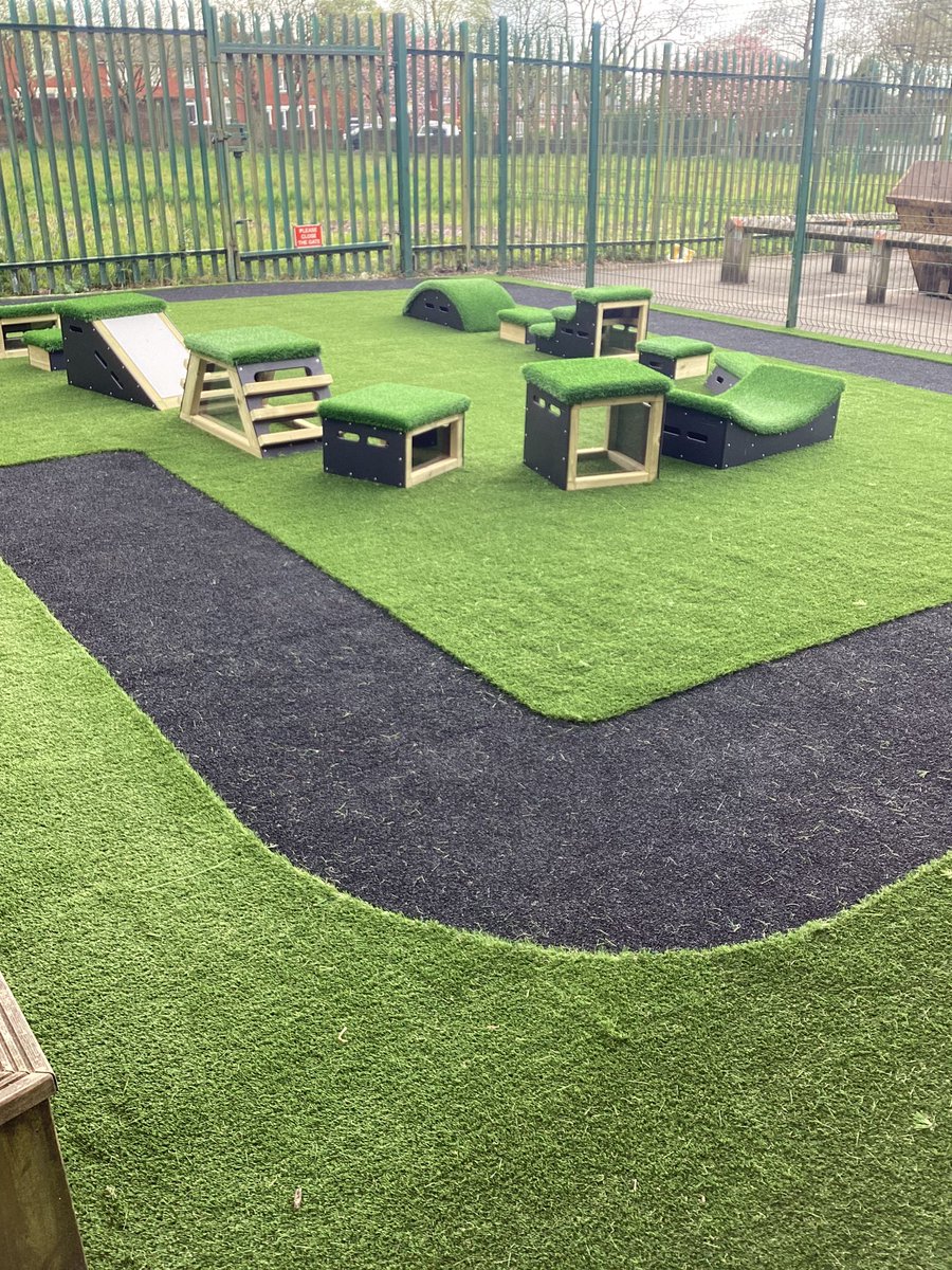 What an amazing opportunity for our EYFS children! Our new outdoor area is complete and ready to go! Thank you @PentagonPlayUK for an amazing design and installation.