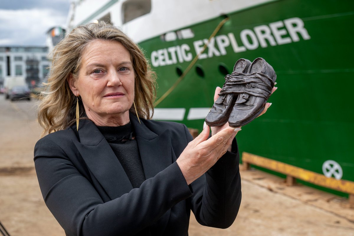 👞Bronze Famine Shoes to embark on journey aboard RV Celtic Explorer to Canada 🇨🇦 We are proud to partner with Strokestown House to bring the Bronze Famine Shoes to Canada aboard the #RVCelticExplorer. This historic collaboration combines the expertise of the Marine Institute in…