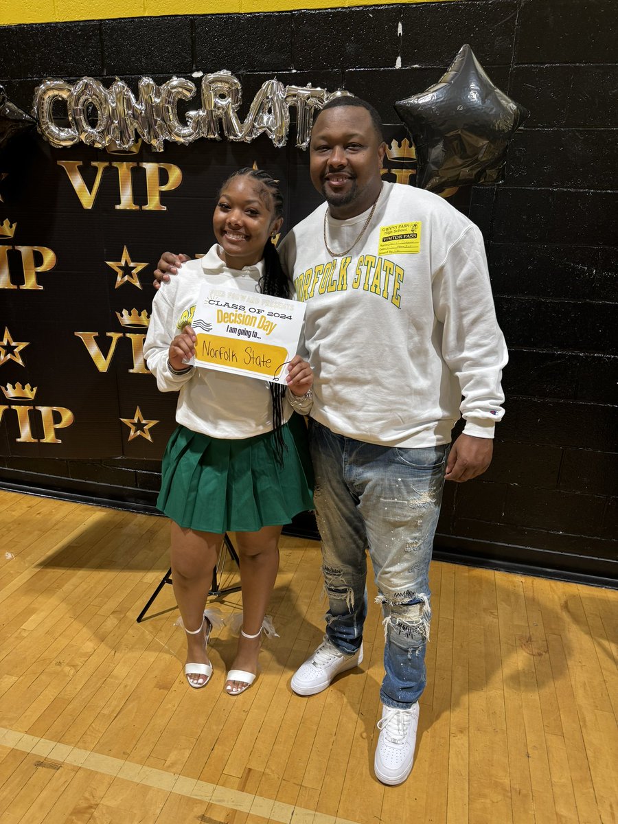my baby made her choice today, Norfolk State University……BEHOLD THE GREEN AND GOLD, 40K in scholarships plus daddy bag, her tuition is paid……so proud of my baby….make this one go viral too 😎.