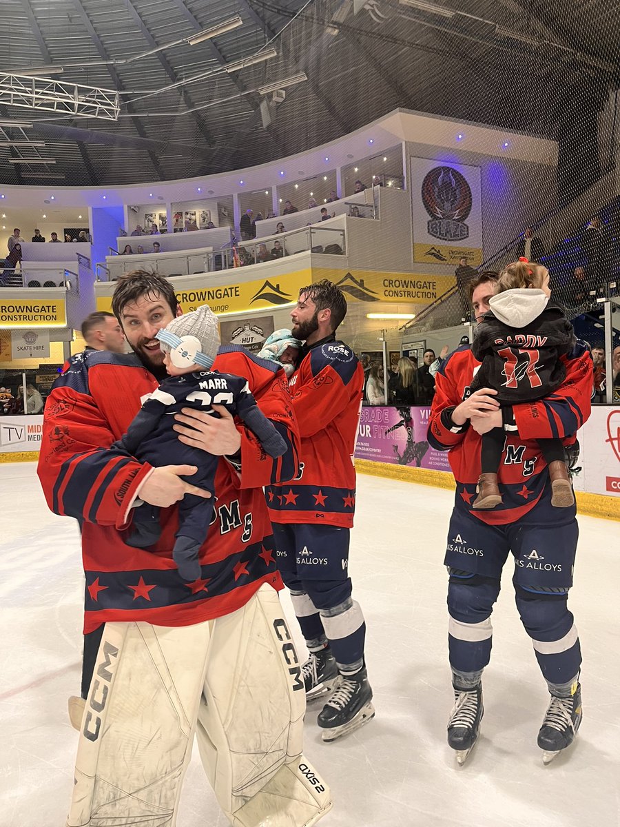 Phantoms with their mini Phantoms 👻

#WeArePhantoms