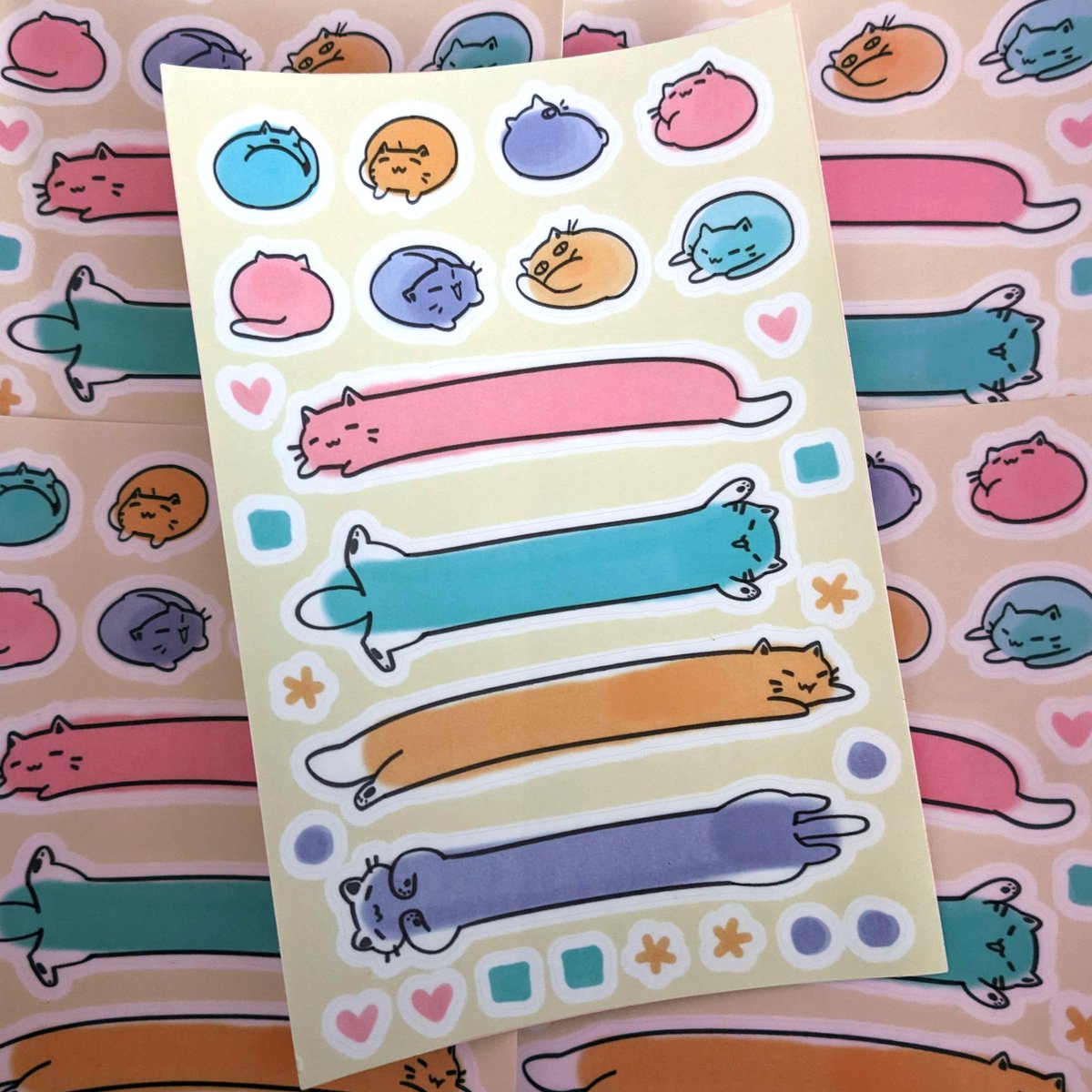 #minominoten This month's Sticker Club on our Ko-fi Membership will be receiving our Long Cat Sticker Sheet! Link to membership in thread!