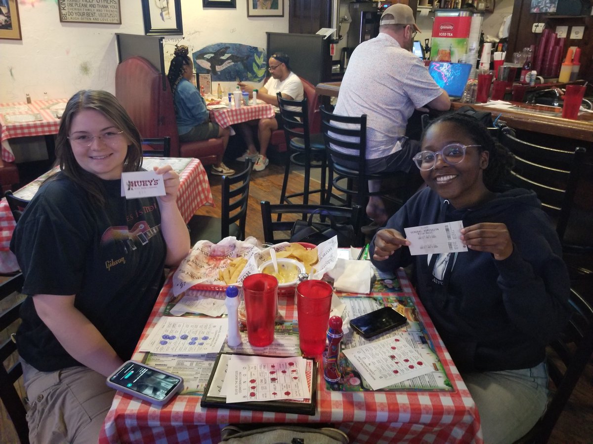 🎊 SURPRISE! We gave away @riverbeatfest passes last night during Music Bingo at both @HueysRestaurant locations. 🎫 Your next (and last) chance to win tix is this Thursday during #cerritotrivia at Huey’s Southwind. The winning team will get three pairs of three-day passes!