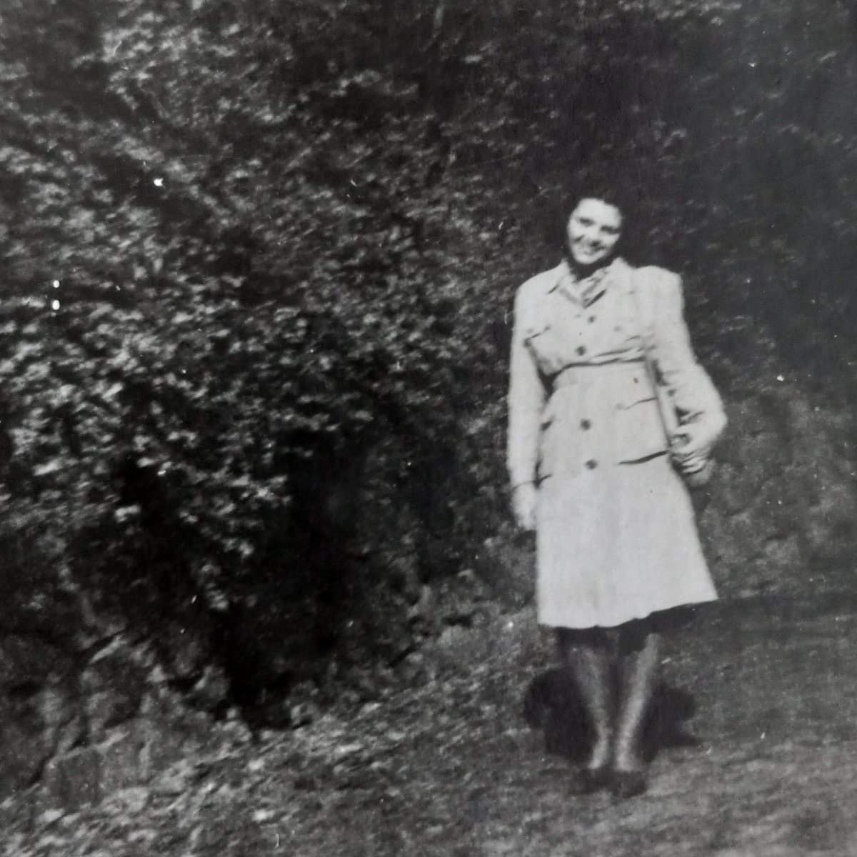 #MayDay2024 On May 1, 1945 my mother was in Hamburg, the young were ordered to dig anti tank trenches to fight the approaching British army, they refused including my mother. Photo is taken on that day as she walks with friends in a city park.