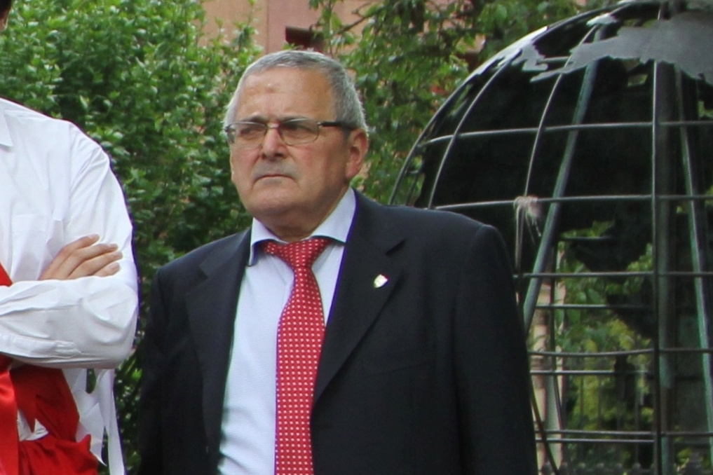 Jesus Irizar "Txutxin", Oñatiko dantza-maisua hil da 
dantzan.eus/albisteak/jesu…