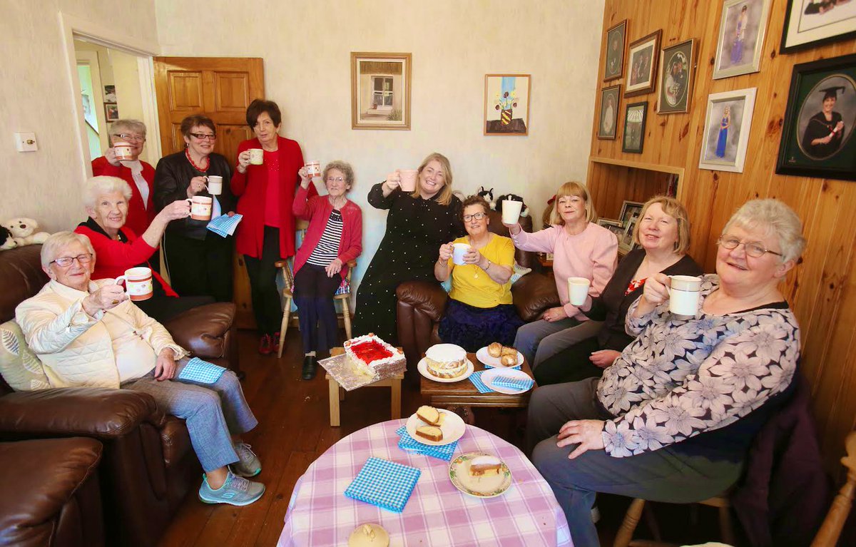 In 2019 I visited this amazing lady in Palmerstown in my official capacity as ‘The Girl From The Alzheimer Society’. People like Maureen raise vital funds every year for their communities & we at @alzheimersocirl are so grateful. Looking forward to #TeaDay2024 tomorrow ☕️🫖☕️