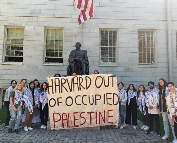 The  US government's treatment of students highlights its collaboration and complicity with the Zionist regime in the ongoing genocide in Gaza. 
#StudentsForGaza