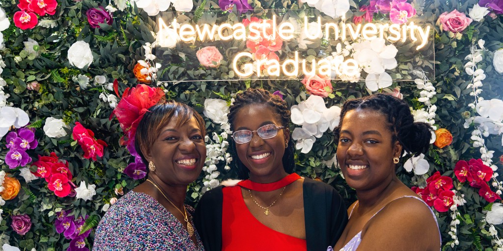 You’re invited to our Alumni Re-Fresher Weekend! Join us 12-14 July to relive your @uniofnewcastle days. 🔴 Reconnect with your alumni community 🔴 Revisit your city and campus 🔴 Refresh your knowledge and skills Full programme 👉 bit.ly/4dnbMyy