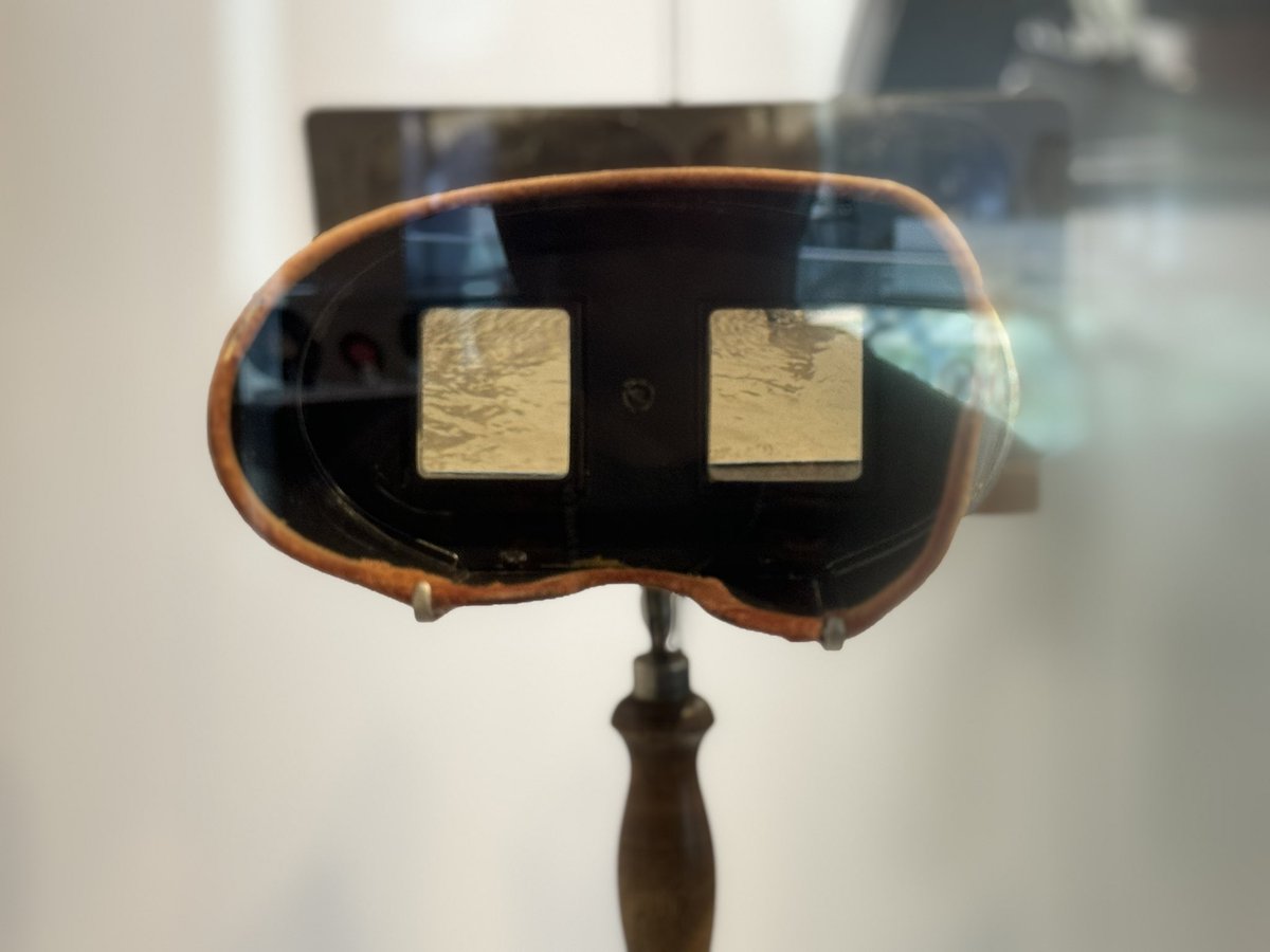 #OnThisDay in 1851, the opening of what many consider the first World's Fair was held, the 1851 Crystal Palace Exhibition, by Queen Victoria. During this fair, the Queen expressed delight with a new 'machine' exhibited, the stereoscope.