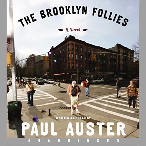 Paul Auster era quien leía sus audiolibros. Hoy su voz puede seguir revoloteando de esa forma. Escucharlo decir, al comenzar The Brooklyn Follies: “I was looking for a quiet place to die.” Hoy, que lo recordamos y releemos, los invito a encontrarlo también en sus audiolibros.