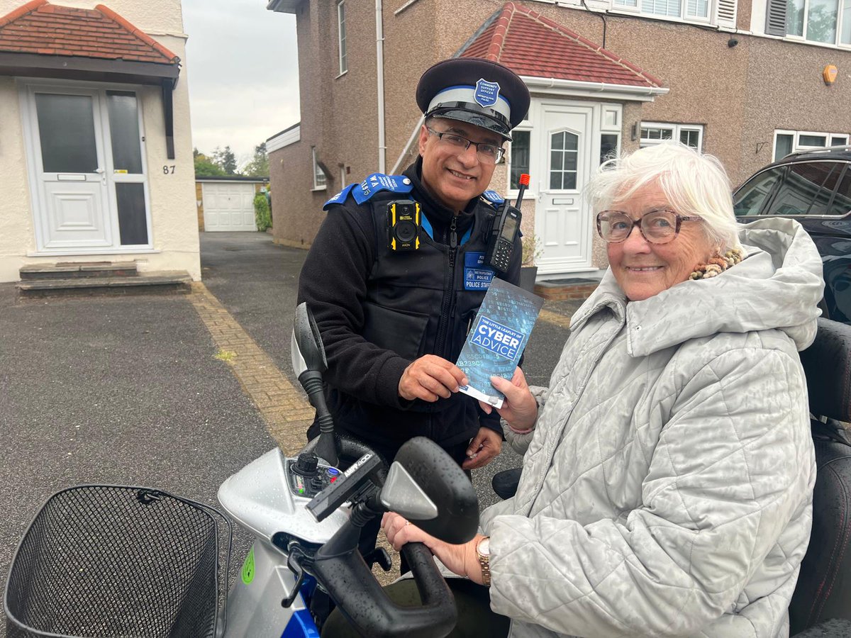 SNT officers are going the extra mile to support our beloved elderly community! Today, they're strolling alongside our seniors, engaging in meaningful conversations about digital security, ensuring they remain safeguarded in today's digital landscape. Empowering our elders.!