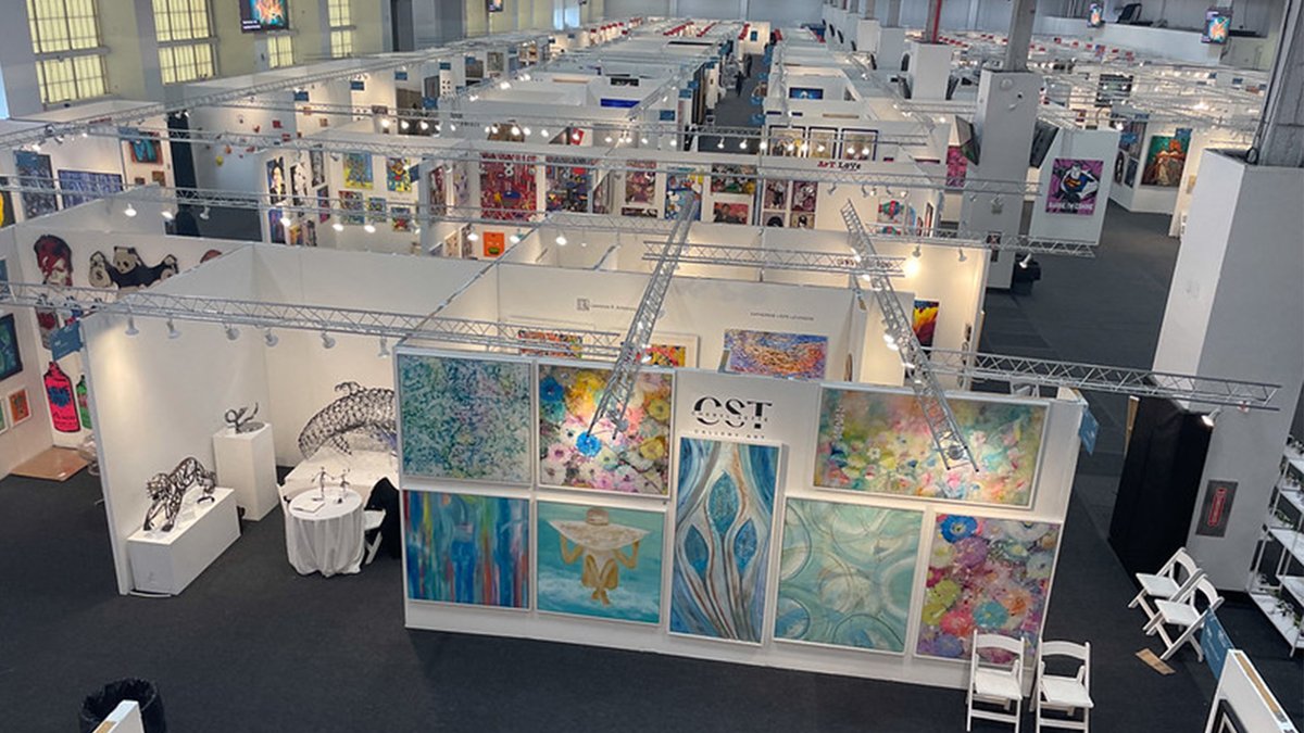 Artexpo New York, the world’s original fine art marketplace, celebrated its 47th year in Manhattan, April 4—7, with more than 18,000 art enthusiasts and industry leaders to discover the latest trends emerging from today’s art world. 👉 zurl.co/Qccg #LUXlife #ArtExpo
