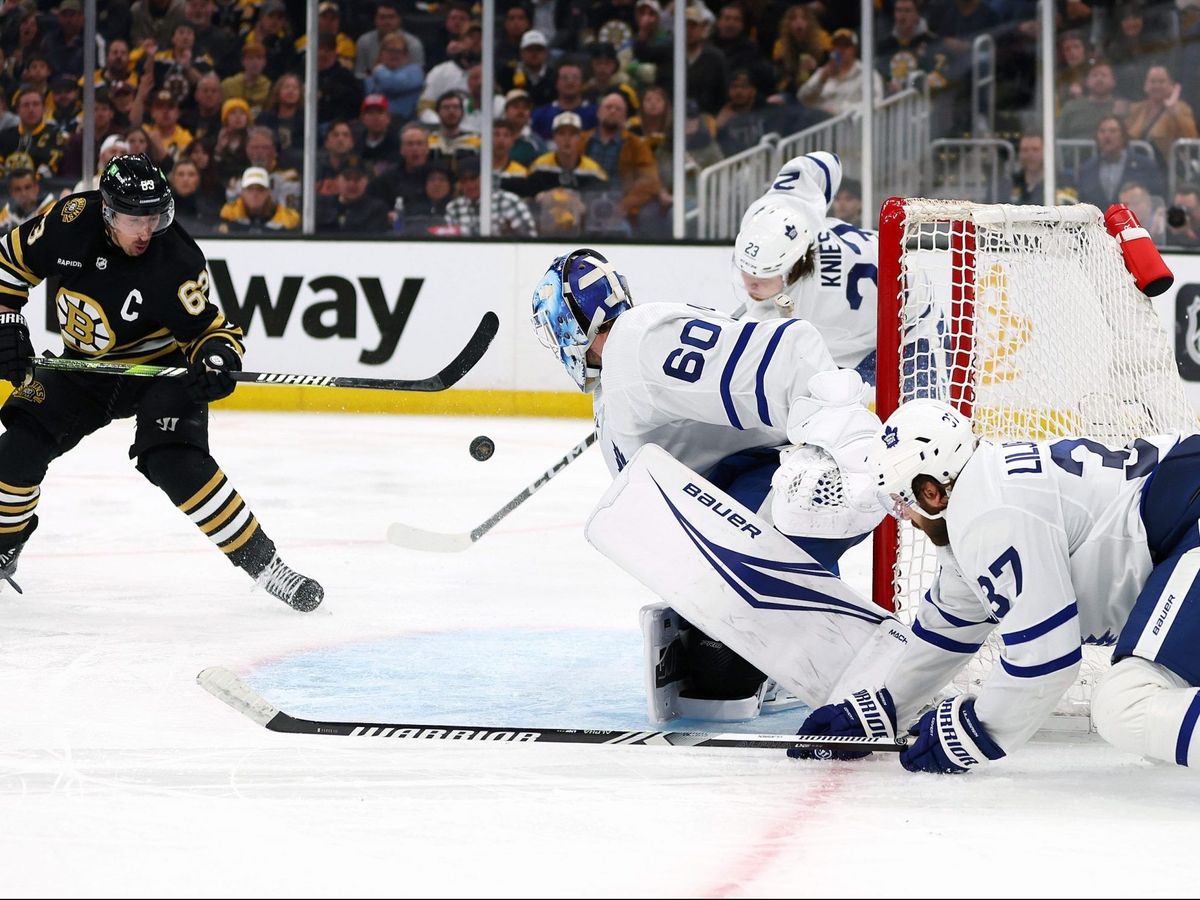 Goalie report: Joseph Woll's composure on full display in Maple Leafs victory torontosun.com/sports/hockey/…