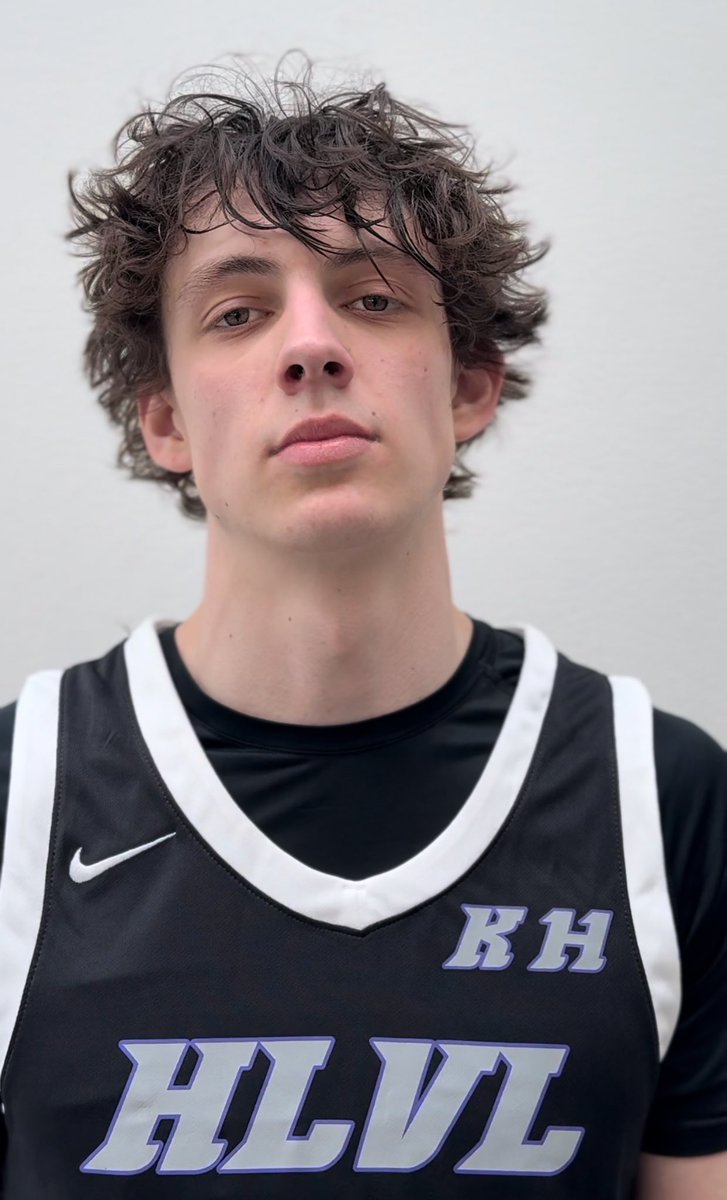 Jackson “Bird” Britt had an incredible weekend at @TheHoopGroup Spring Jam. His name has been buzzing all spring! The 6’3 CG does a little of everything on the floor! 12 made 3s in 4 games, a maestro with the ball, and fierce defender! Interest in going crazy!
