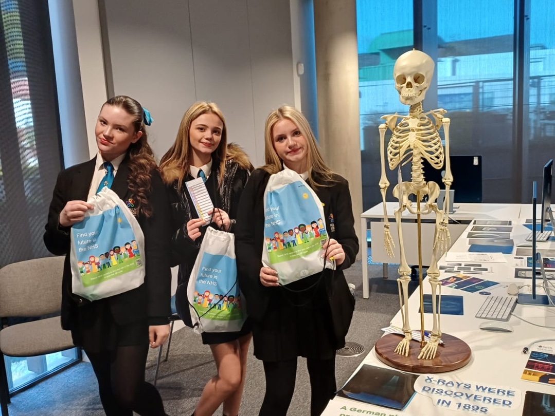 Last week, some of our Year 10 pupils visited @alderhey Academy to discover Careers in Alder Hey Our pupils left the event feeling motivated & inspired for their future. #hollylodgelife #expecttoachieve #HLcareers