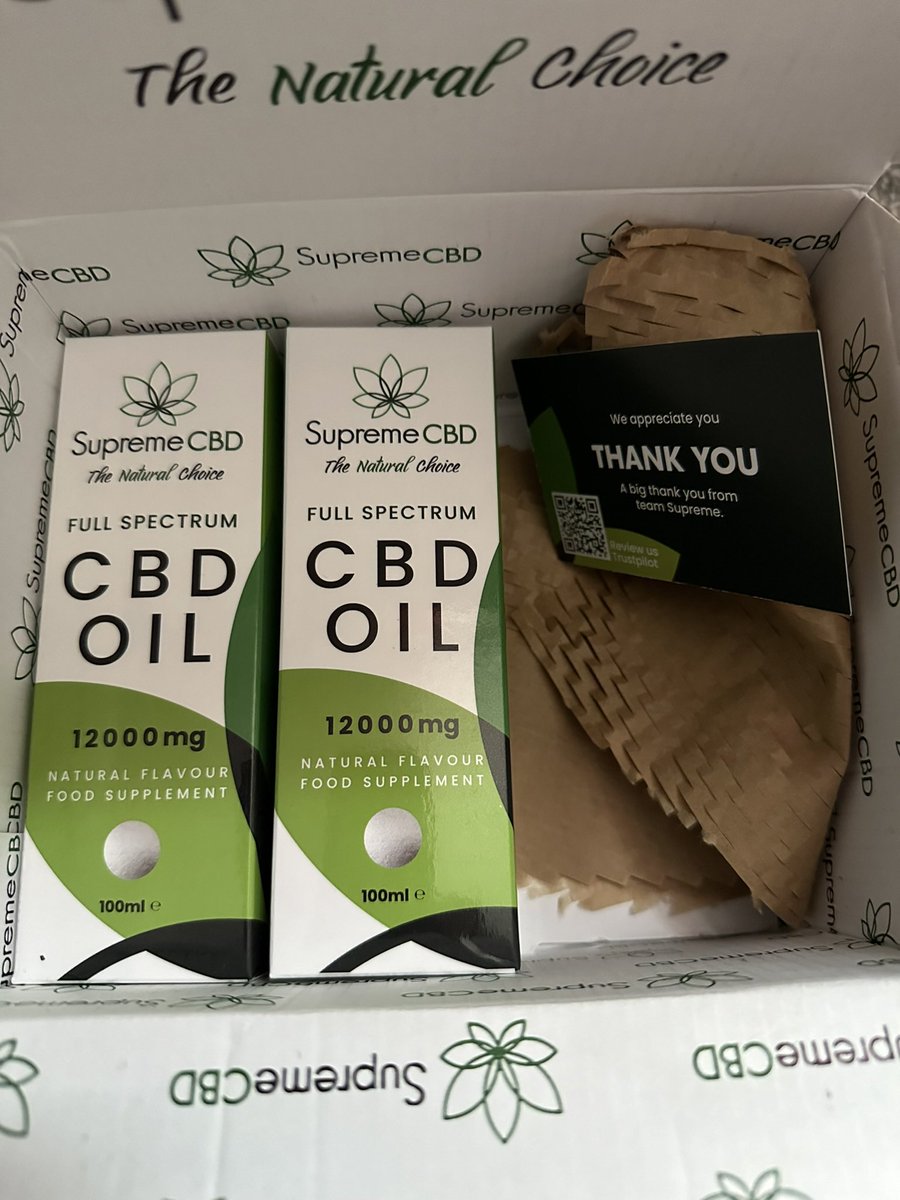 @ShehanBerhardt @afowler06 @supreme_cbd Good choice my brother 💯❤️🔥 I’m using the stronger ones now and I’ve just got home to my delivery to mate 😜😃😃 I know it’s more money but it does last a lot longer bro 👊❤️💚🔥🔥