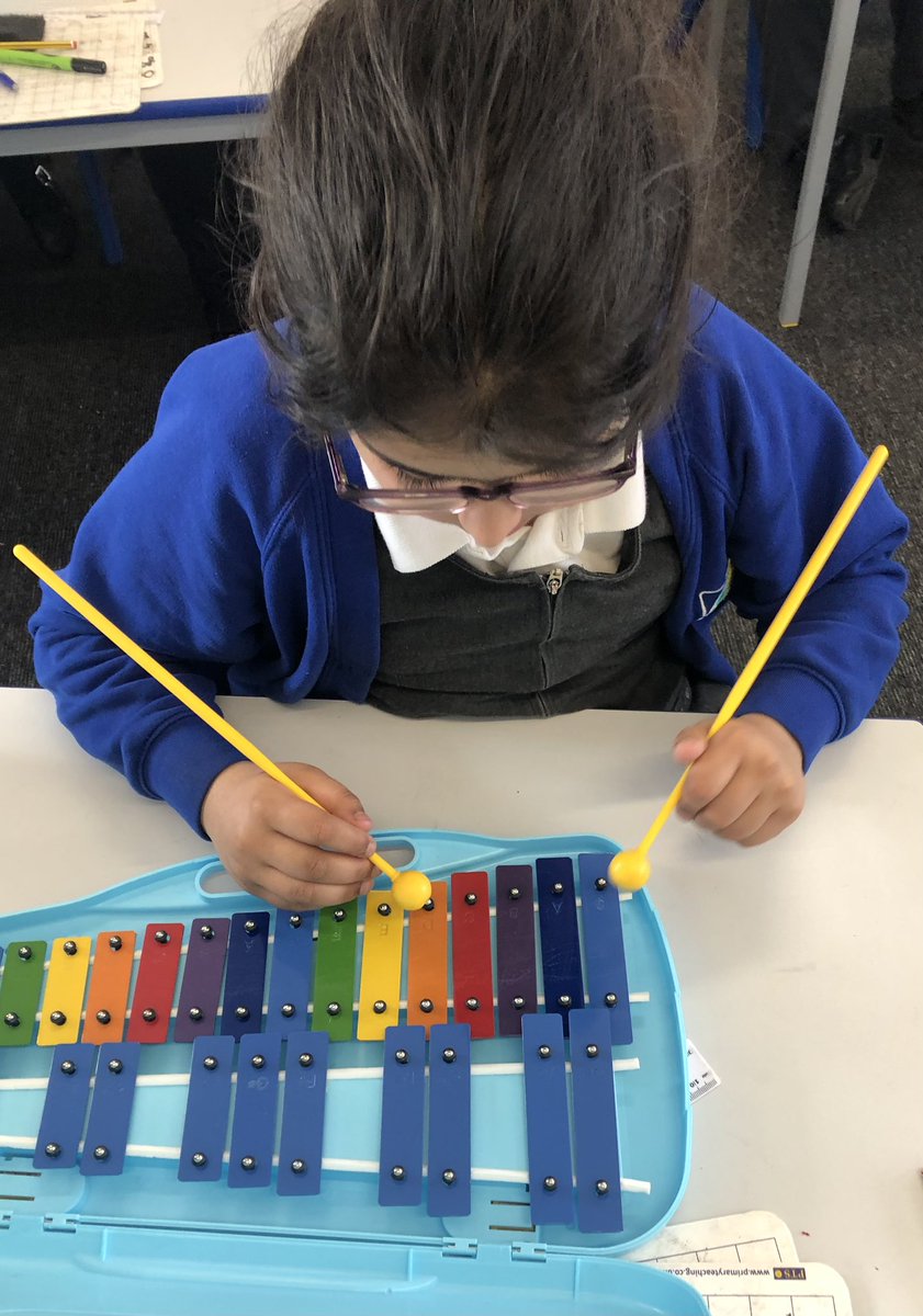 #LFP3MC really enjoyed playing the xylophone in their music lesson this afternoon! 🎶 @LFP_MCollis @Lea_Forest_HT @LFP_Dep @LFP_DHT_MrW @lea_forest_aet @lea_forest_curr @BirminghamEdu