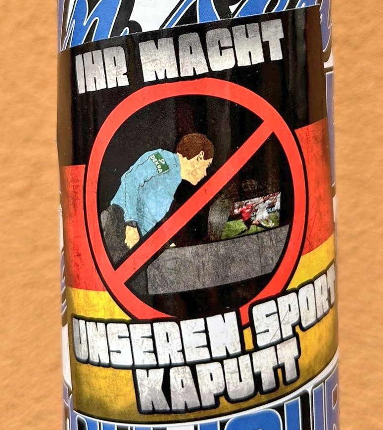 1jour1stick's tweet image. "vous tuez notre sport"

Stick #AntiVAR , perso je plussoie (je DETESTE la VAR). A mon avis on va en voir de plus en plus.....

🔁 Si tu déteste la VAR
♥️ Si tu aimes ça

(👿👿👿)